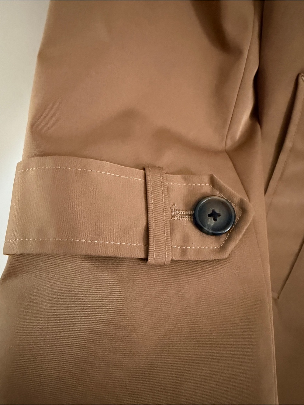 Vintage Brown Double-Breasted Trench Coat - Picture 3 of 4